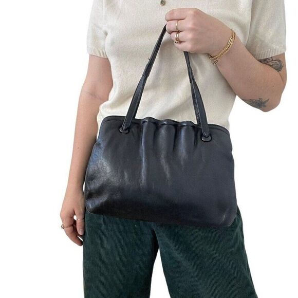 Vintage 1960s Womens Retro Black Soft Leather Shoulder Bag Mid Mod Purse - Picture 1 of 9